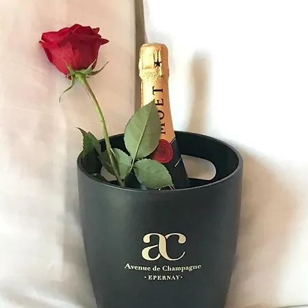 La Bulle De Champagne إيبيرني
